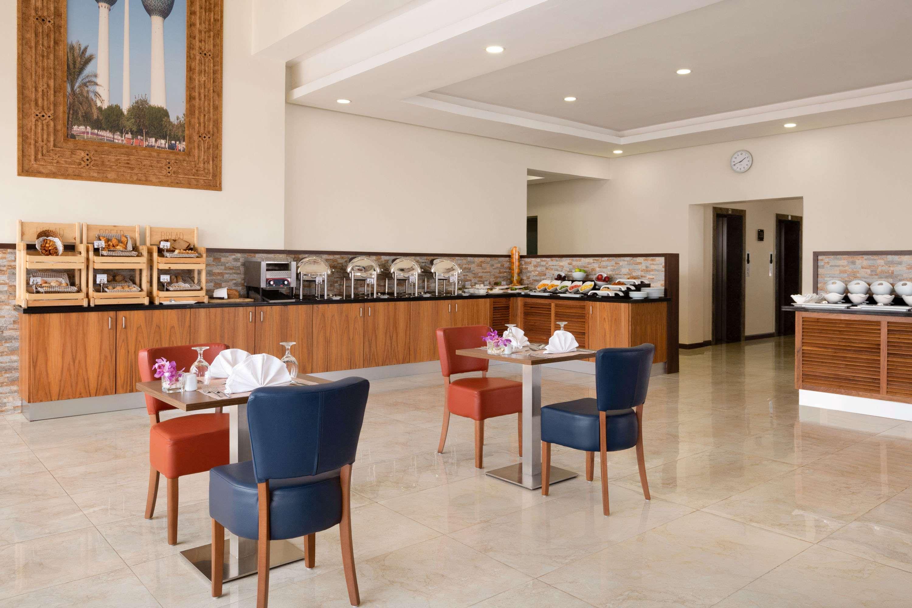 Ramada Encore By Wyndham Kuwait Downtown Koweït Extérieur photo