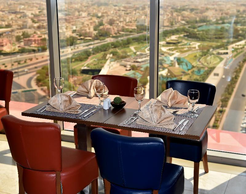 Ramada Encore By Wyndham Kuwait Downtown Koweït Extérieur photo