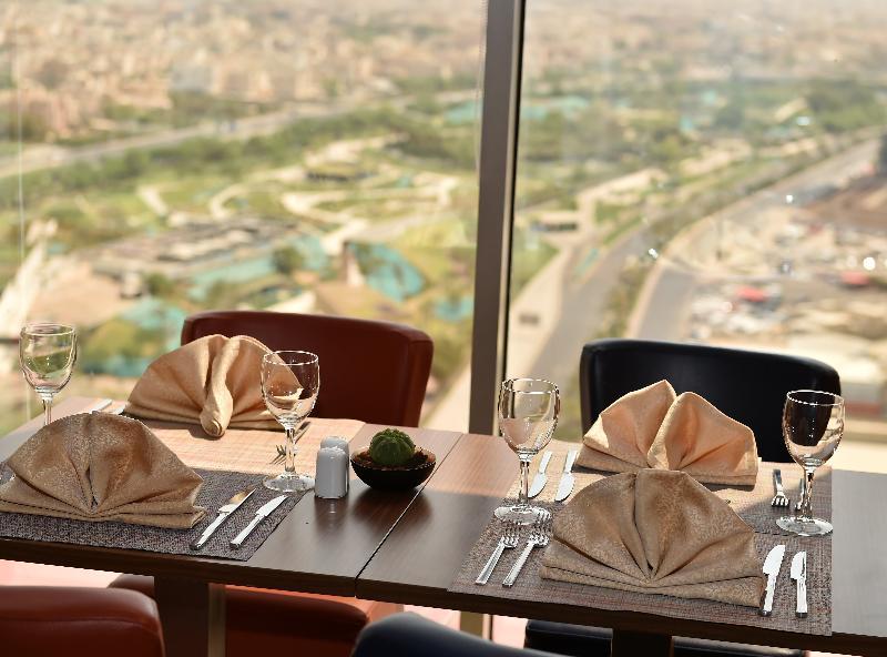 Ramada Encore By Wyndham Kuwait Downtown Koweït Extérieur photo